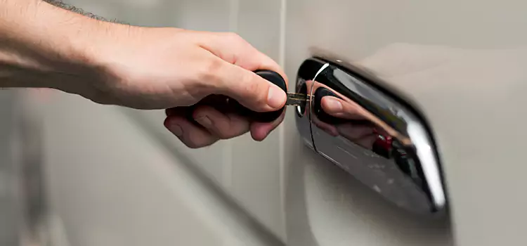 Why Choose Our Auto Locksmith Team in Lumberton, NC?